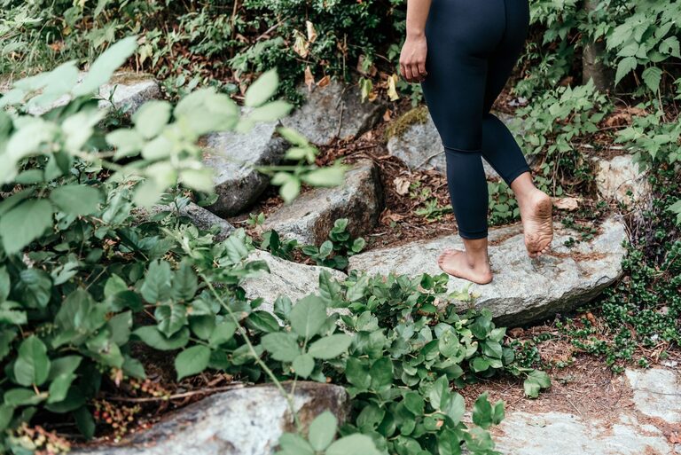 Beginner Guide to Mindful Walking: Step Into Awareness